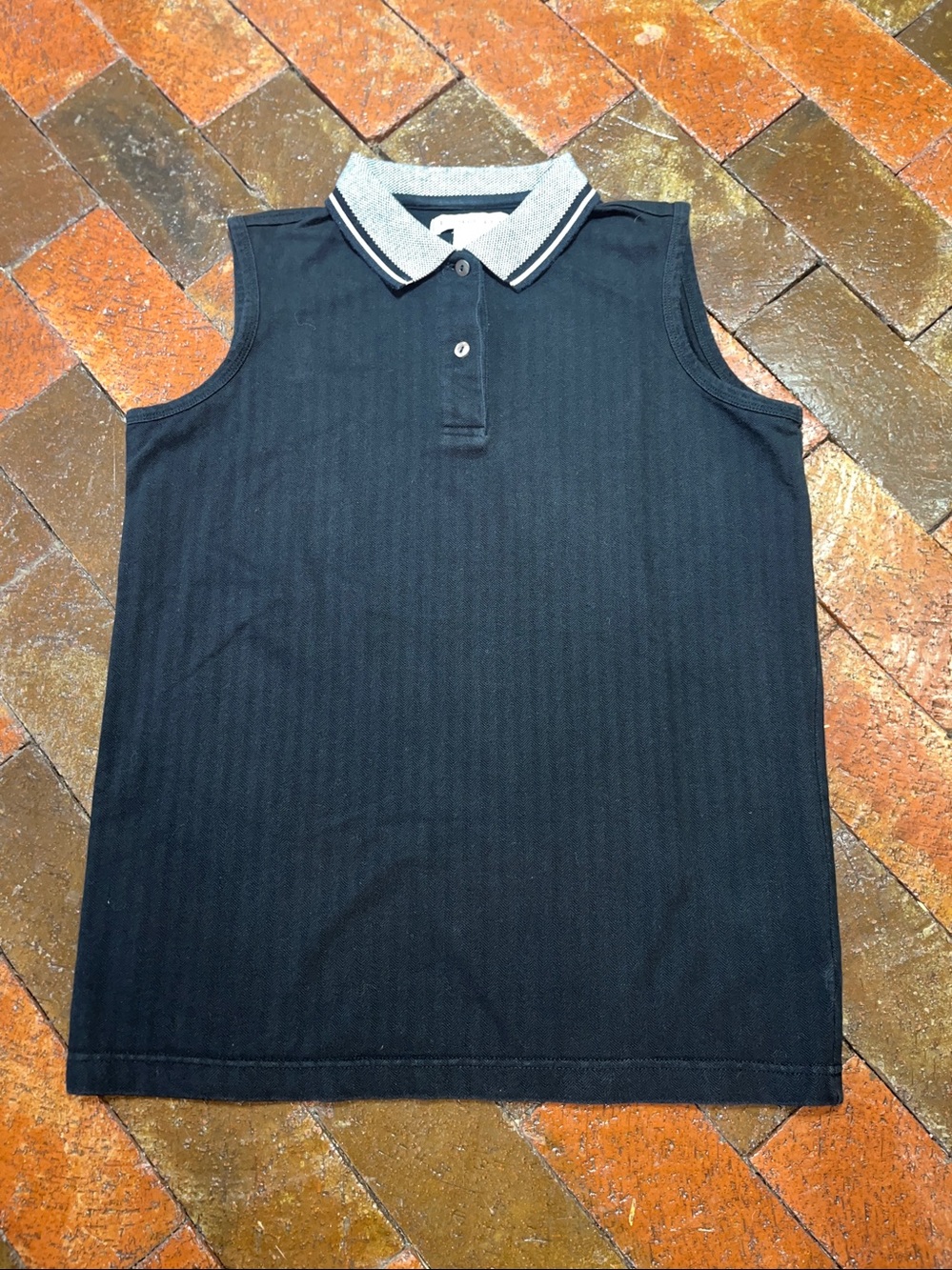 Women MEDIUM POLO top sleeveless black IZOD CLUB 3066